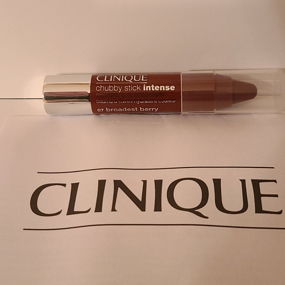 CLINIQUE Chubby stick intense lip balm